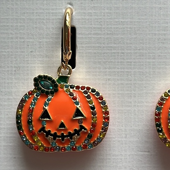 Piper k pumpkin dangle earrings Halloween - Picture 5 of 6